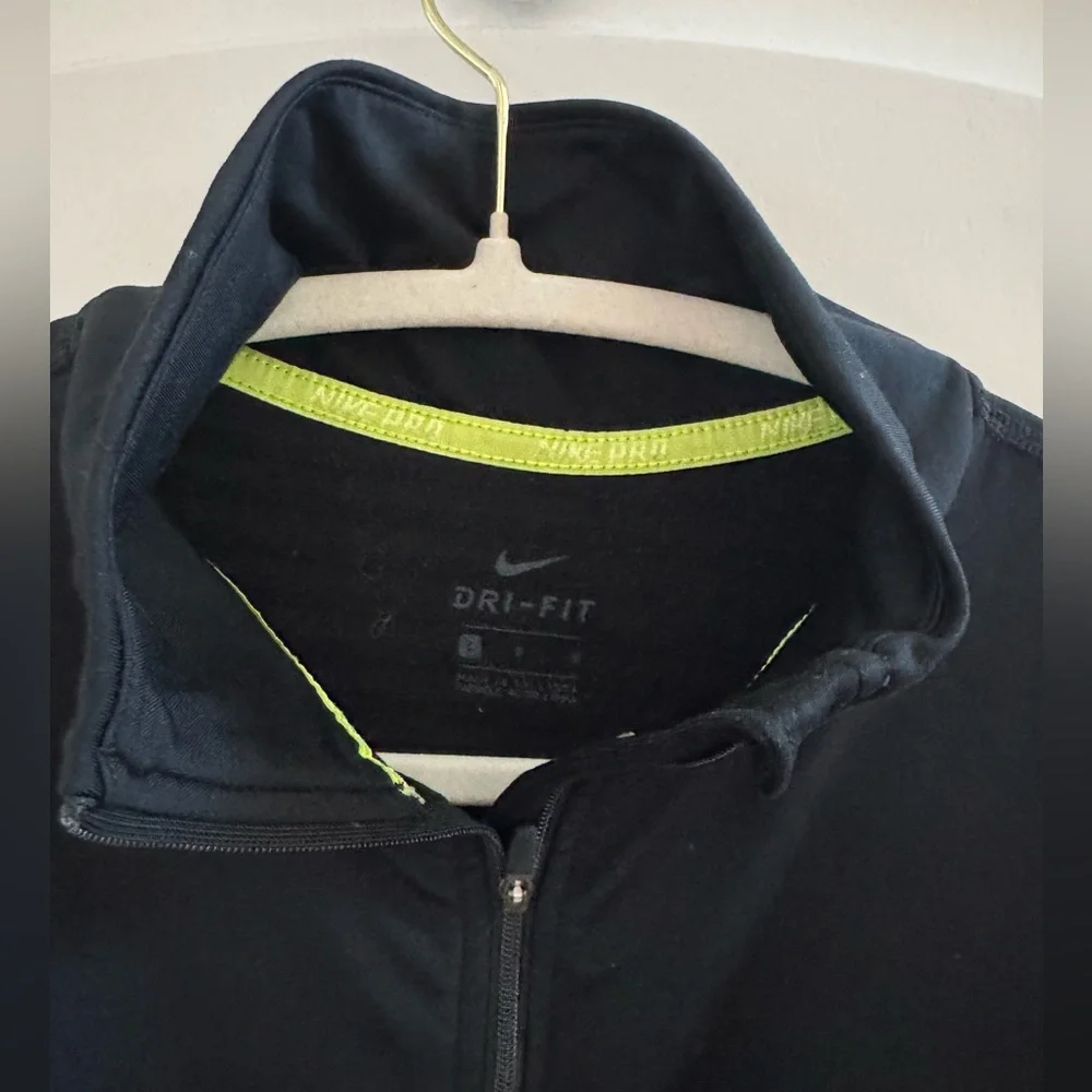 Nike Pro Dri-Fit Half Zip Pullover Women Lg Black Running Activewear Performance - Picture 6 of 10
